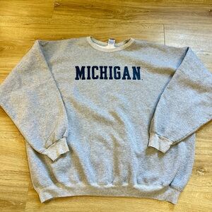 Mens Champion XXL 2XL Sweatshirt Michigan  Wolverines Gray  Pullover Sweatshirts